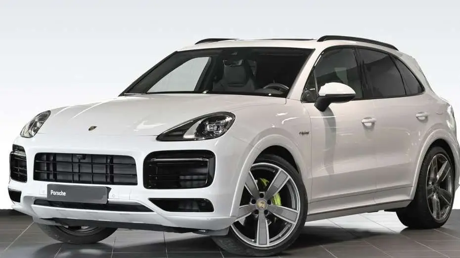 Photo 1 : Porsche Cayenne 2023 Hybrid