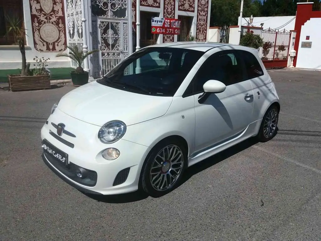 Photo 1 : Abarth 595 2016 Petrol