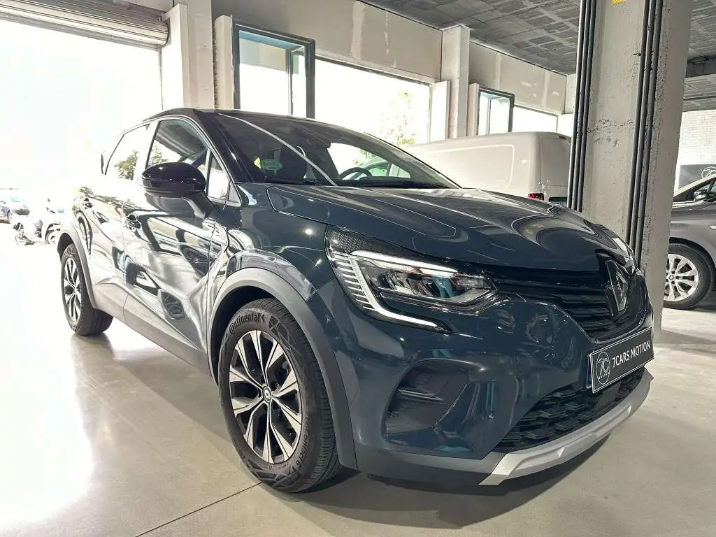 Photo 1 : Renault Captur 2023 Essence