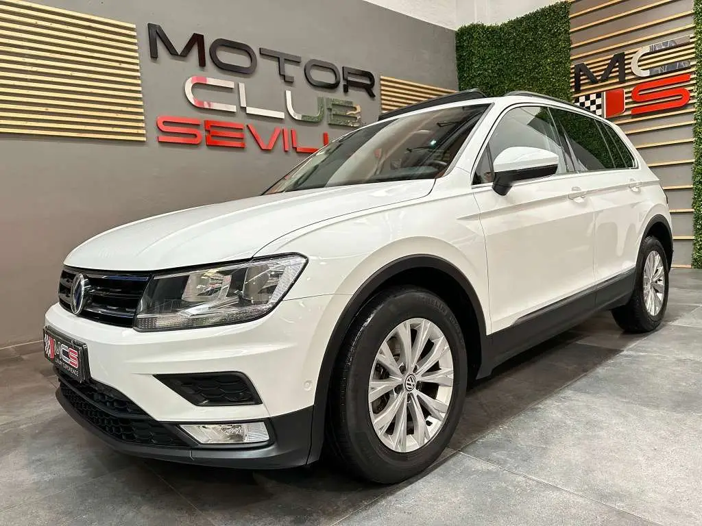 Photo 1 : Volkswagen Tiguan 2018 Diesel