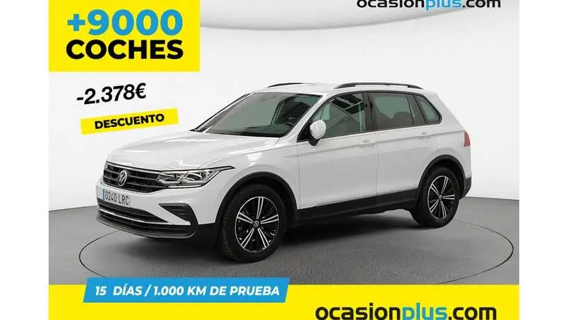 Photo 1 : Volkswagen Tiguan 2021 Essence