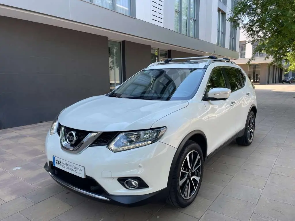 Photo 1 : Nissan X-trail 2015 Diesel