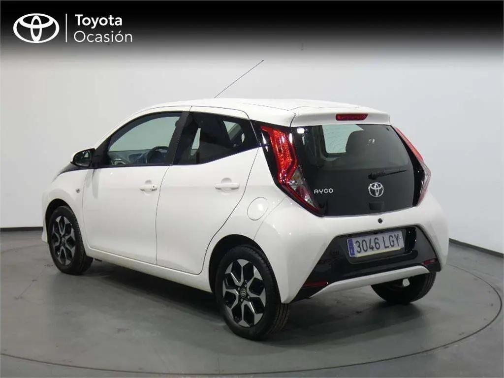 Photo 1 : Toyota Aygo 2020 Essence