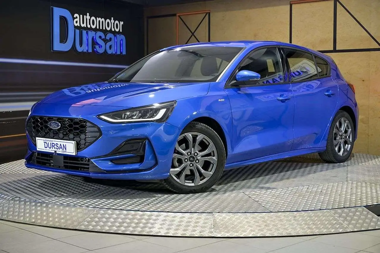 Photo 1 : Ford Focus 2023 Hybride