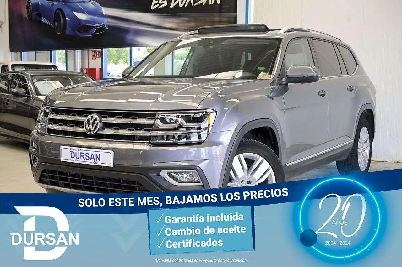 Photo 1 : Volkswagen Touareg 2019 Petrol