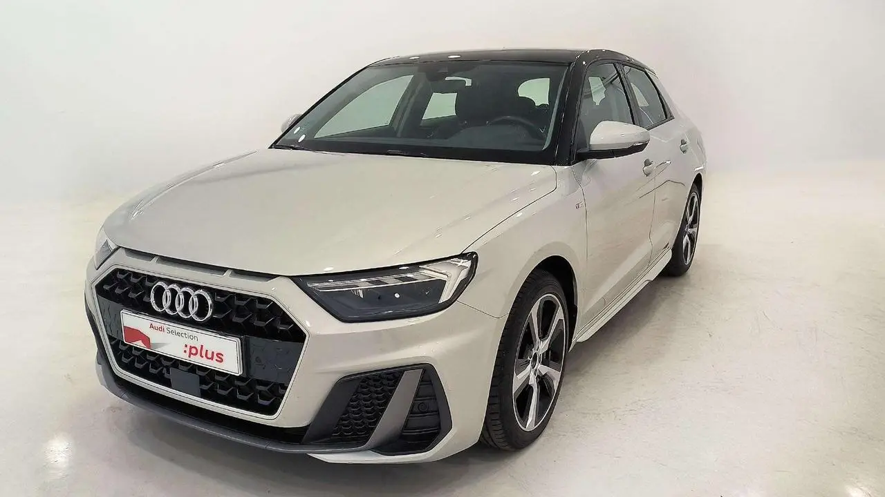 Photo 1 : Audi A1 2024 Petrol