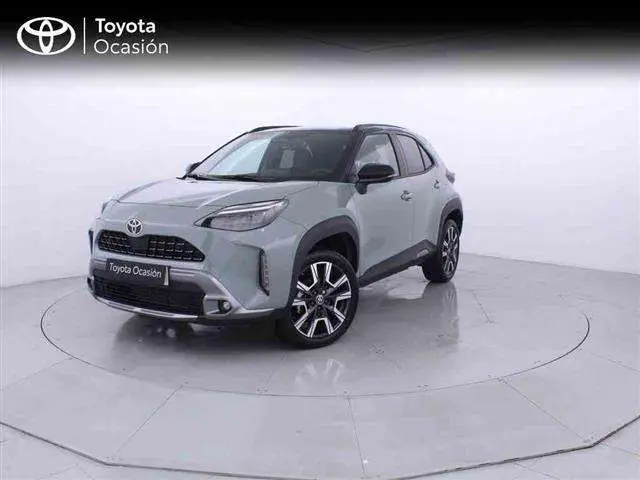 Photo 1 : Toyota Yaris 2024 Hybrid