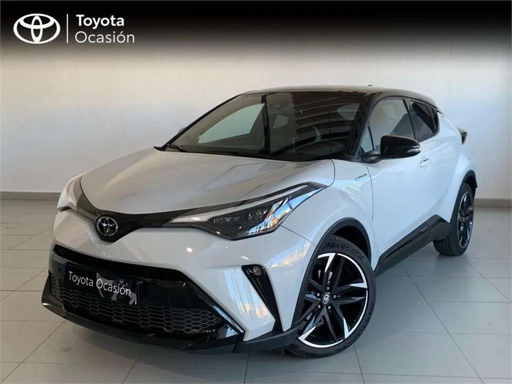 Photo 1 : Toyota C-hr 2021 Hybrid