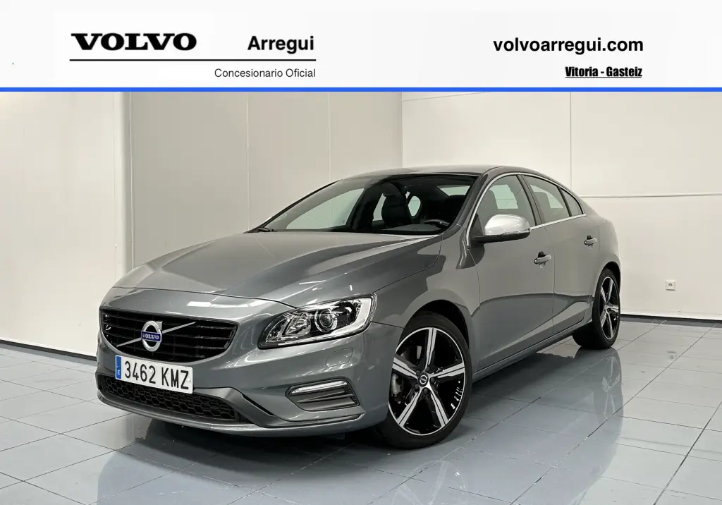 Photo 1 : Volvo S60 2018 Essence