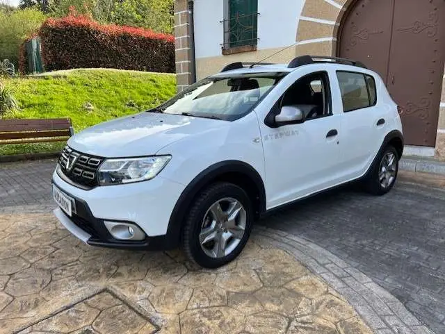 Photo 1 : Dacia Sandero 2019 GPL