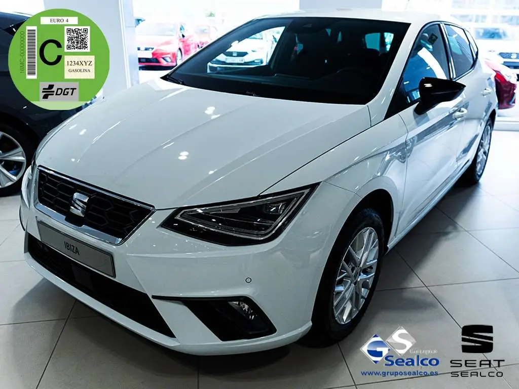 Photo 1 : Seat Ibiza 2024 Petrol