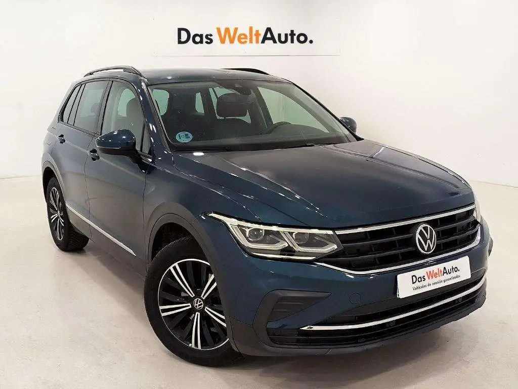 Photo 1 : Volkswagen Tiguan 2021 Essence