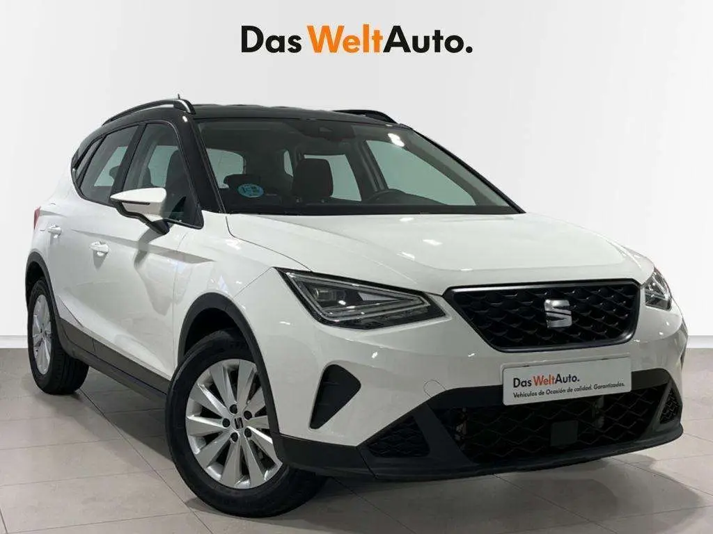 Photo 1 : Seat Arona 2023 Petrol