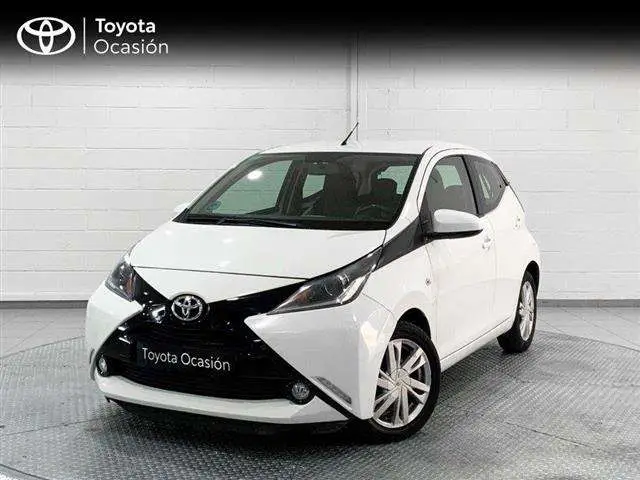 Photo 1 : Toyota Aygo 2017 Petrol