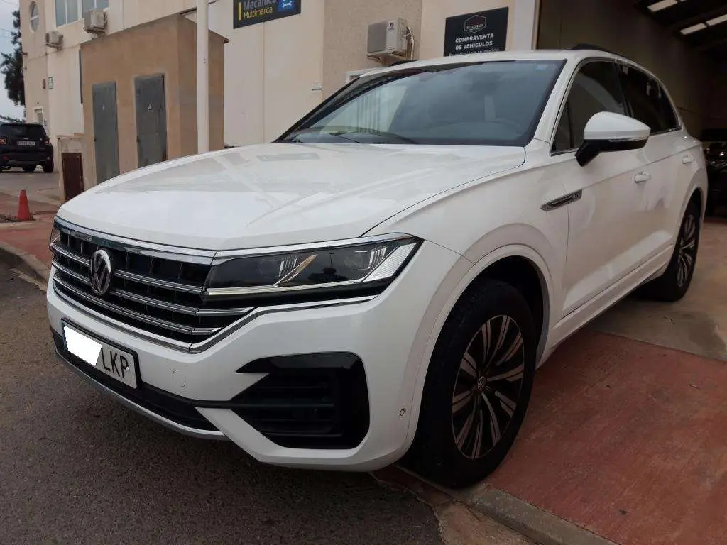 Photo 1 : Volkswagen Touareg 2020 Diesel