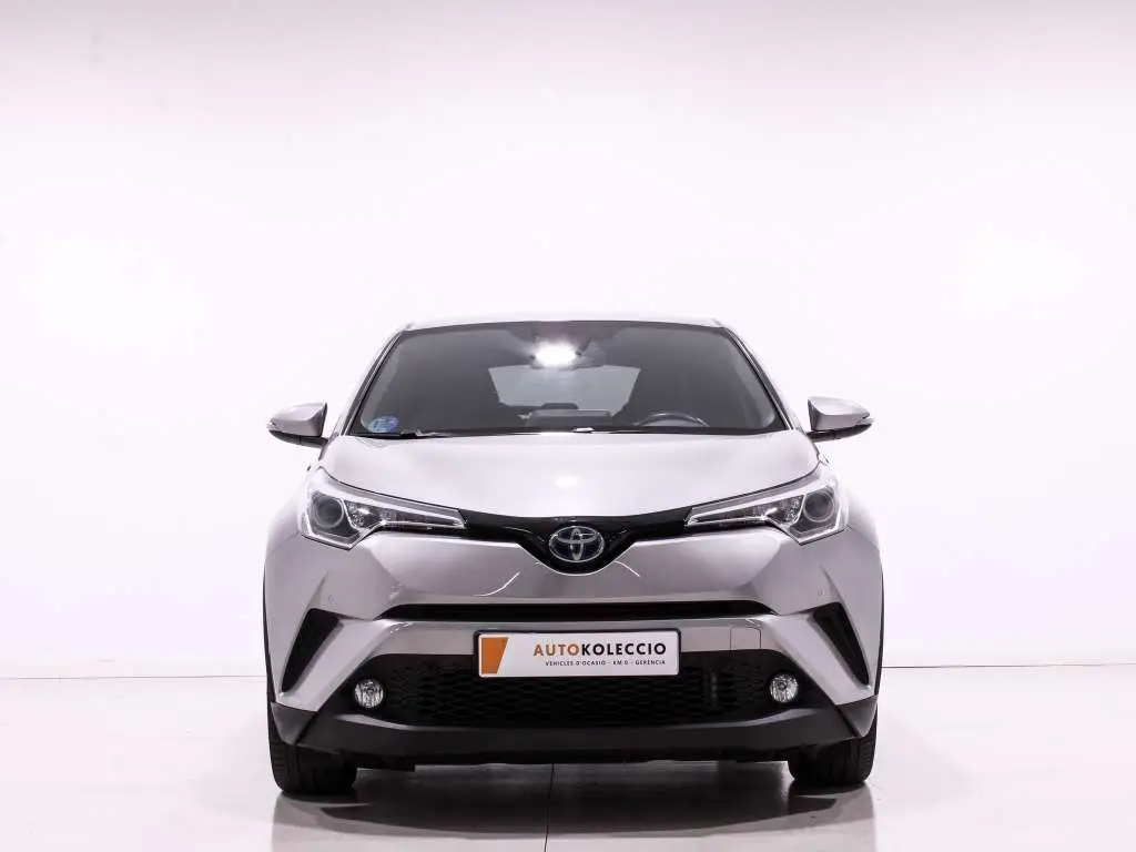 Photo 1 : Toyota C-hr 2019 Essence