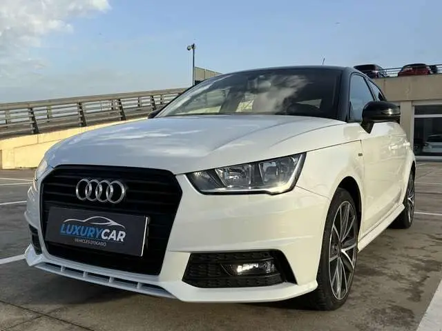 Photo 1 : Audi A1 2015 Diesel