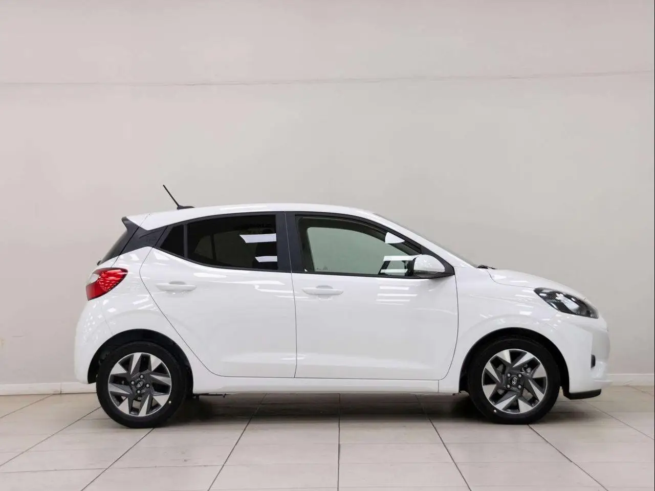 Photo 1 : Hyundai I10 2024 Essence