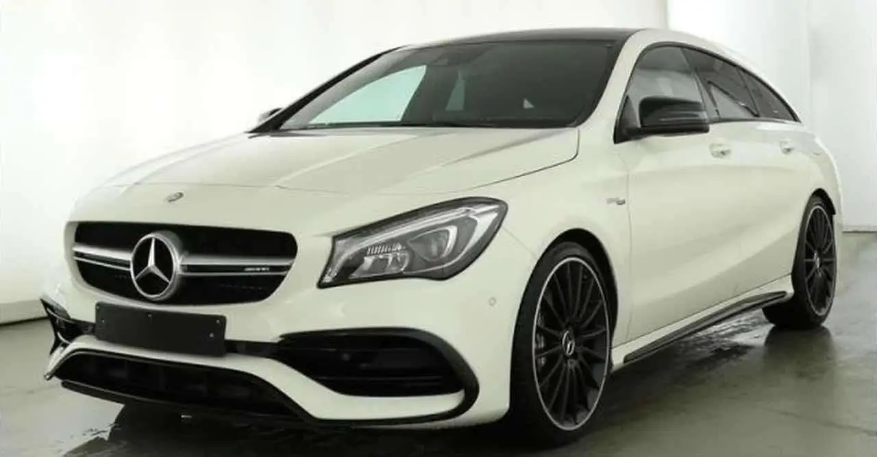 Photo 1 : Mercedes-benz Classe Cla 2016 Petrol