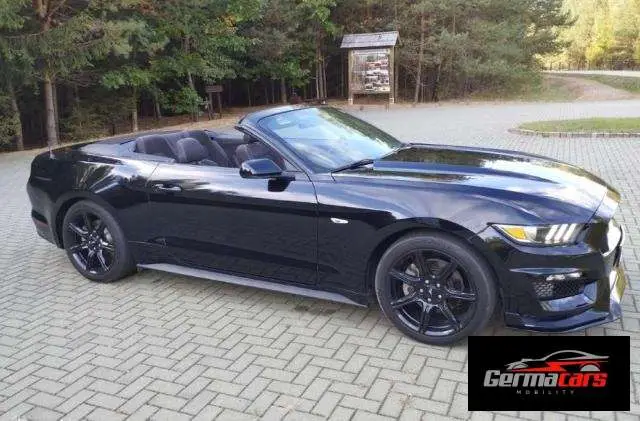 Photo 1 : Ford Mustang 2016 Petrol