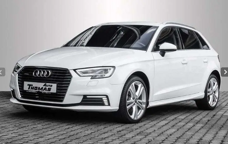 Photo 1 : Audi A3 2020 Hybride