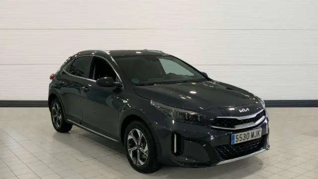 Photo 1 : Kia Xceed 2023 Petrol