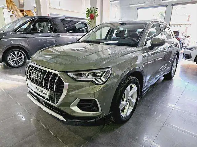 Photo 1 : Audi Q3 2020 Diesel