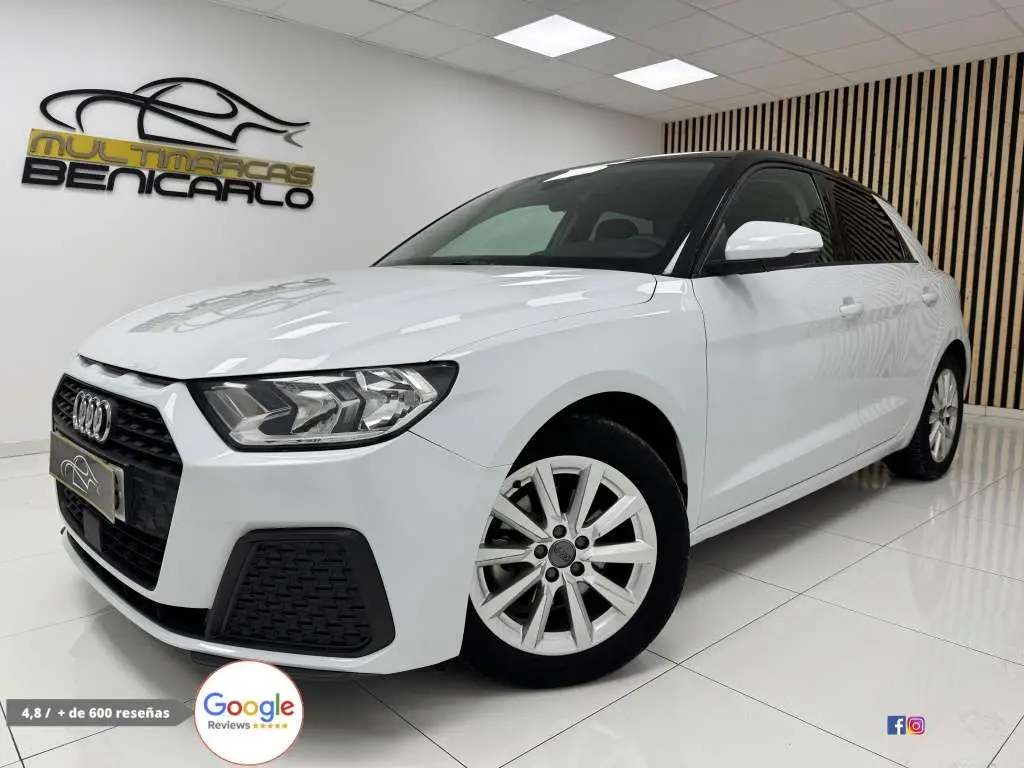 Photo 1 : Audi A1 2019 Essence