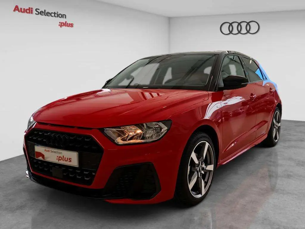 Photo 1 : Audi A1 2023 Essence