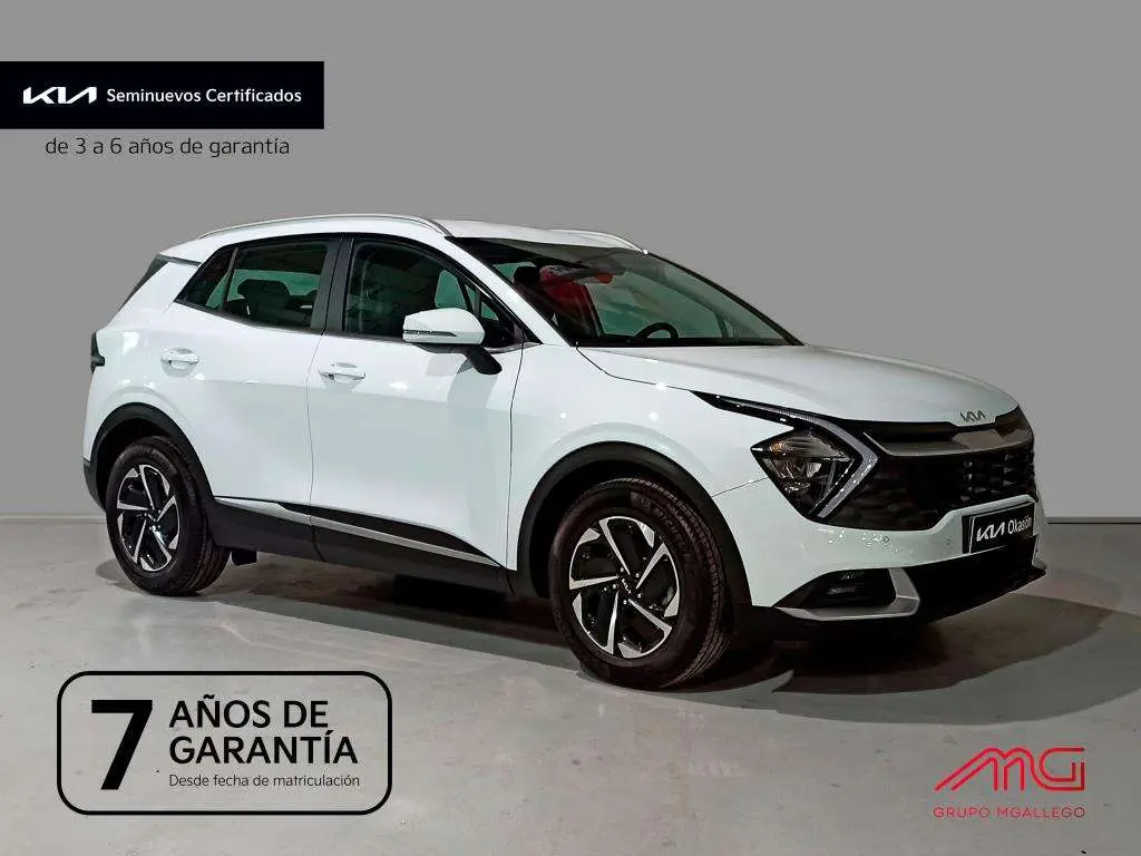 Photo 1 : Kia Sportage 2023 Essence