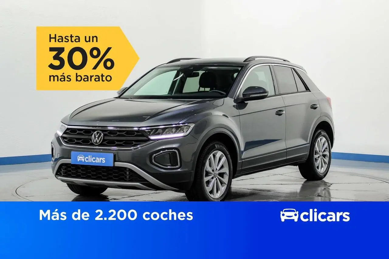 Photo 1 : Volkswagen T-roc 2023 Petrol