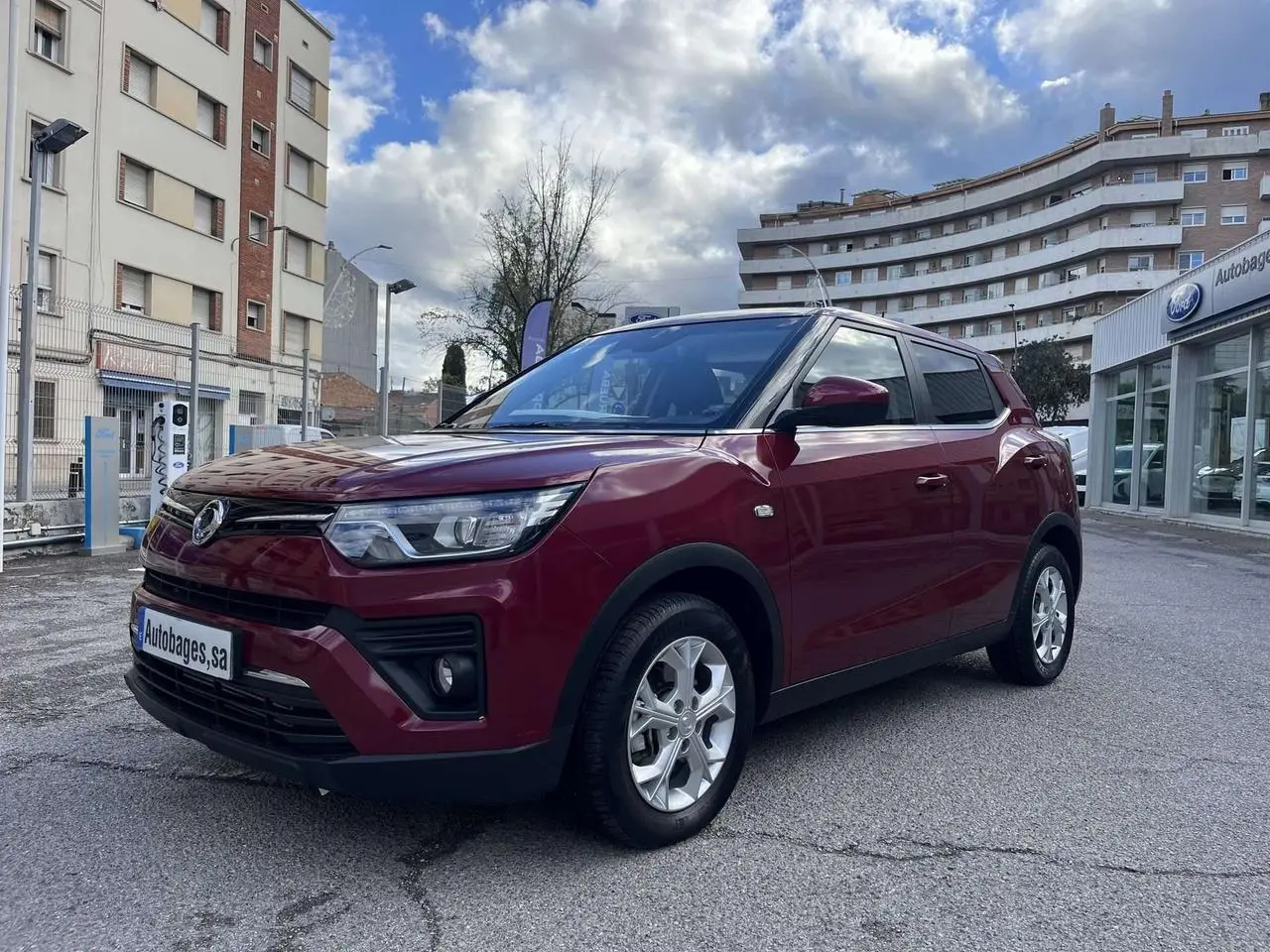 Photo 1 : Ssangyong Tivoli 2023 Essence