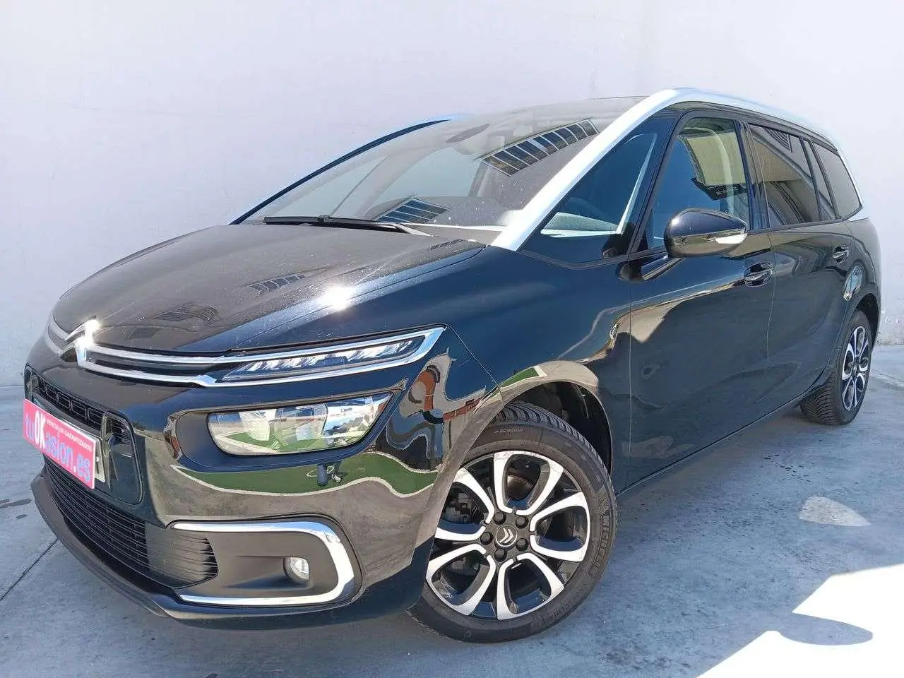 Photo 1 : Citroen C4 2019 Petrol