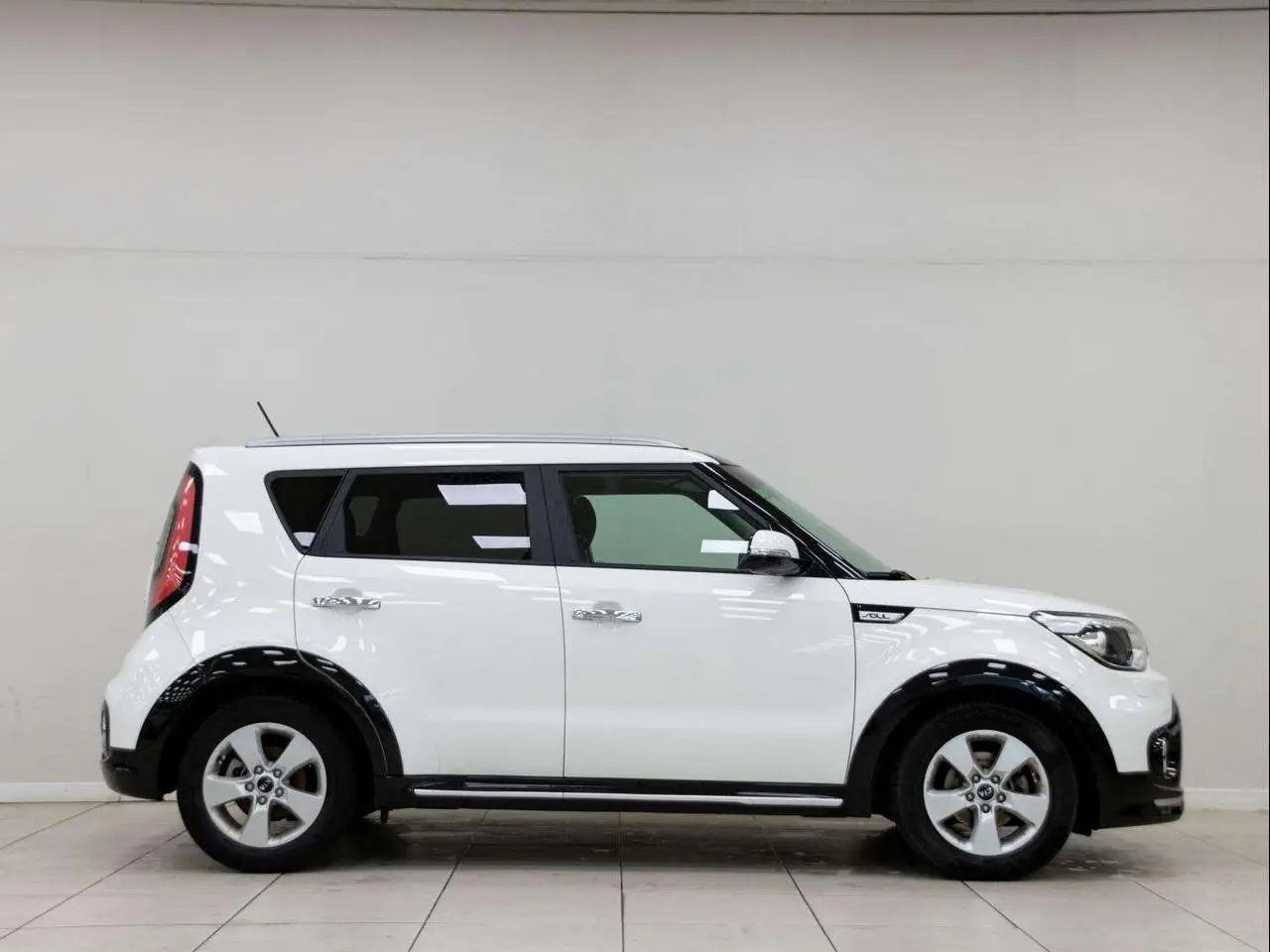 Photo 1 : Kia Soul 2017 Petrol