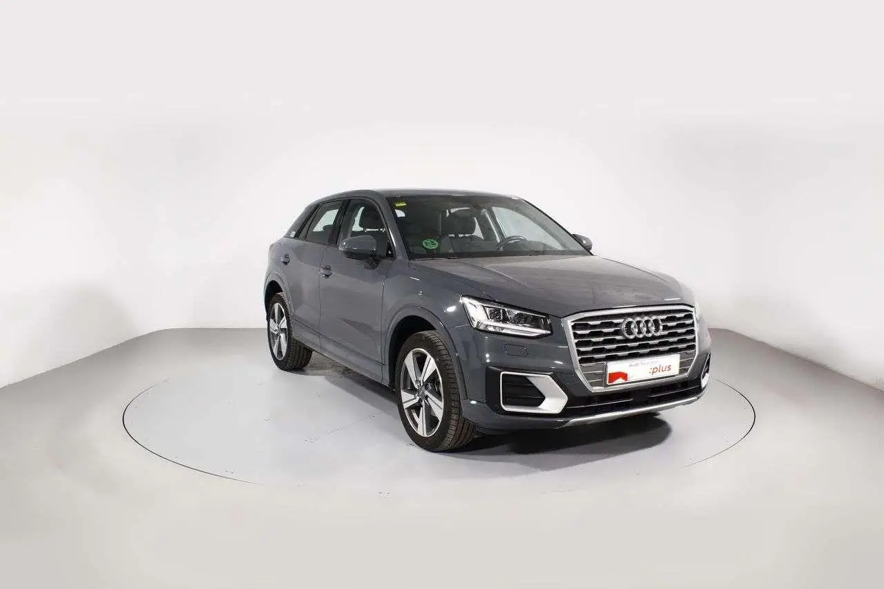 Photo 1 : Audi Q2 2019 Petrol