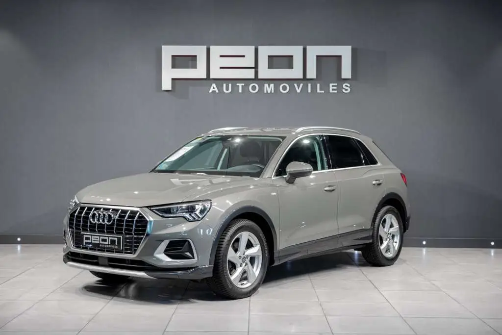 Photo 1 : Audi Q3 2020 Essence