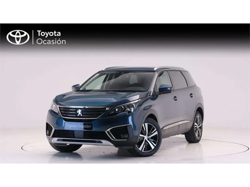 Photo 1 : Peugeot 5008 2020 Essence