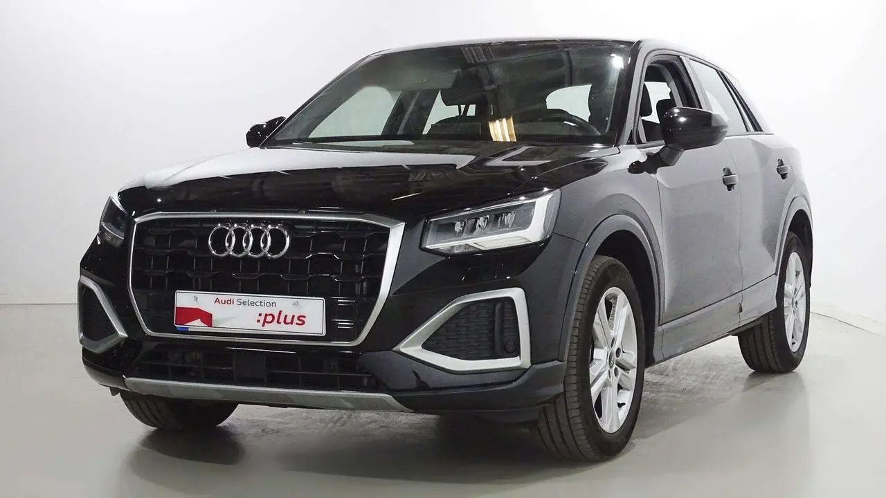 Photo 1 : Audi Q2 2022 Essence