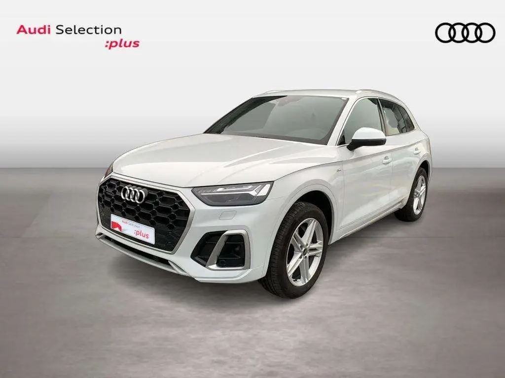 Photo 1 : Audi Q5 2023 Diesel