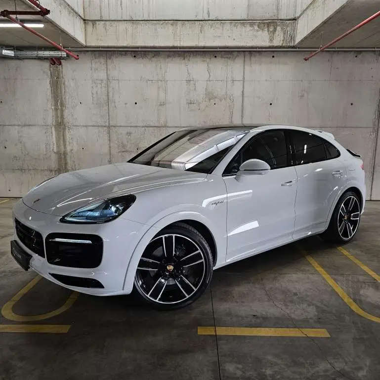 Photo 1 : Porsche Cayenne 2023 Hybride