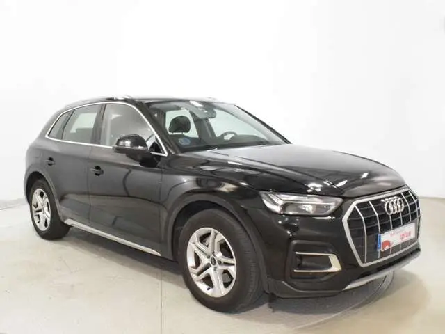 Photo 1 : Audi Q5 2023 Diesel