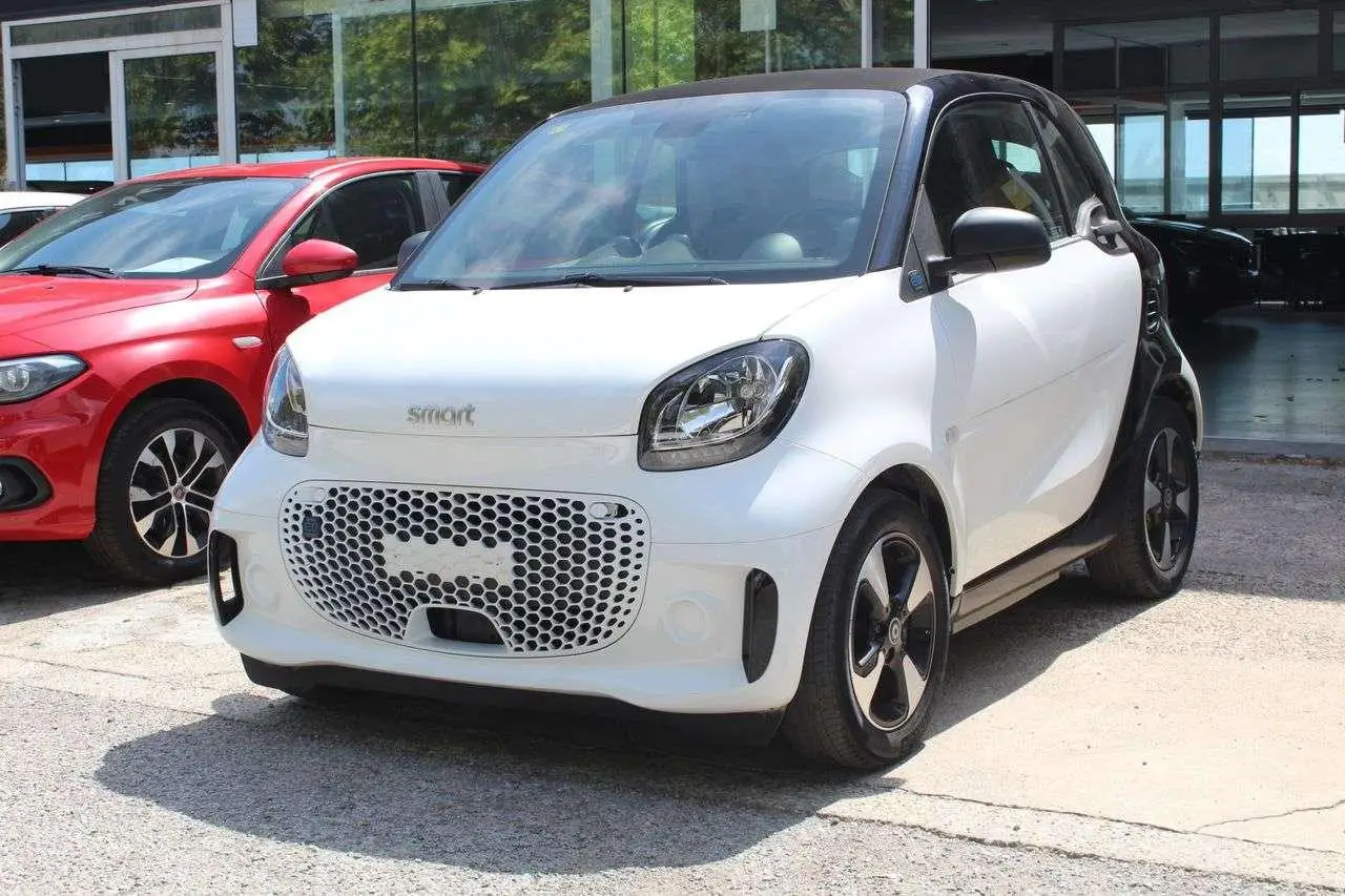 Photo 1 : Smart Fortwo 2021 Electric