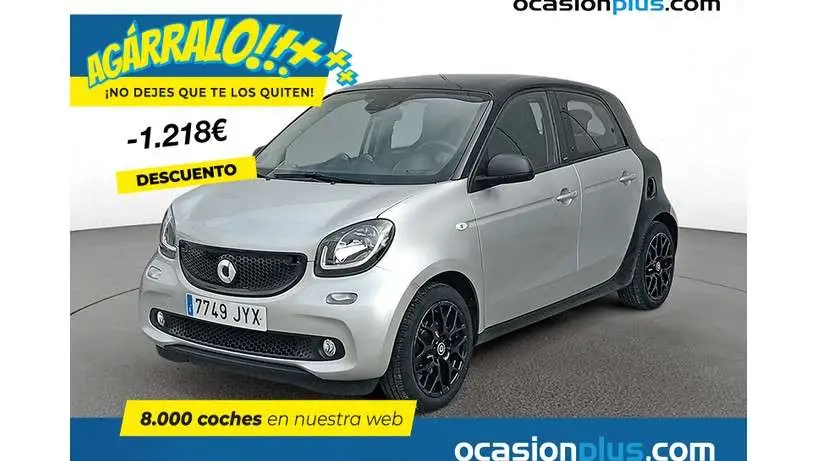 Photo 1 : Smart Forfour 2017 Petrol