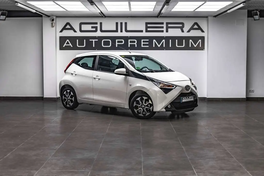 Photo 1 : Toyota Aygo 2020 Petrol