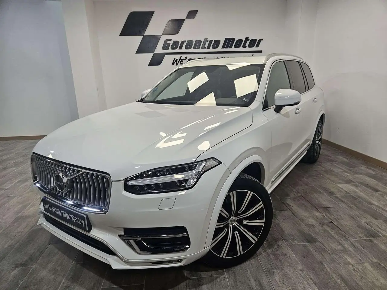 Photo 1 : Volvo Xc90 2020 Others