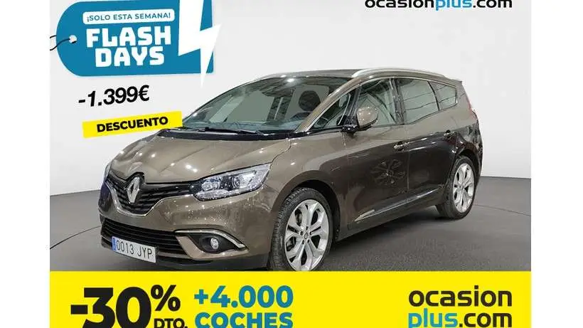 Photo 1 : Renault Grand Scenic 2017 Petrol