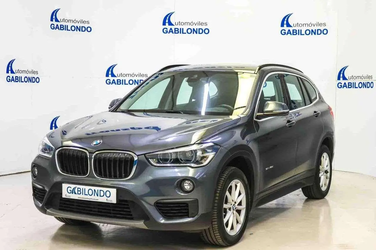 Photo 1 : Bmw X1 2018 Diesel