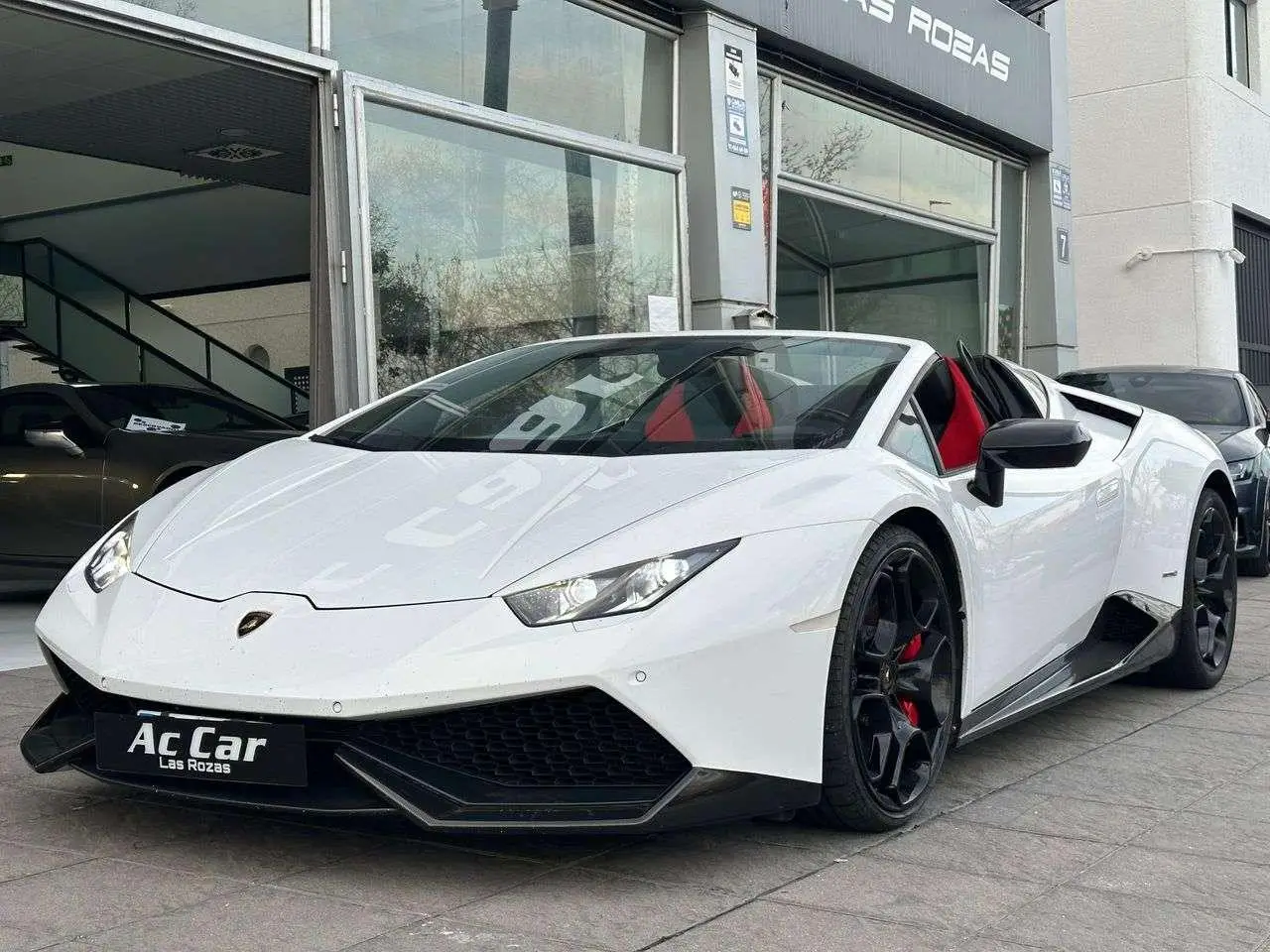 Photo 1 : Lamborghini Huracan 2016 Essence