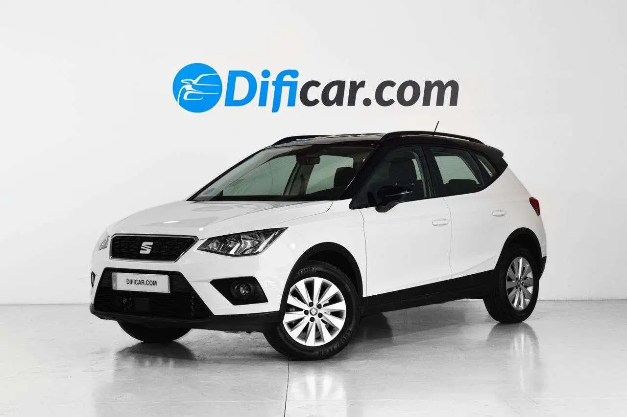 Photo 1 : Seat Arona 2020 Essence