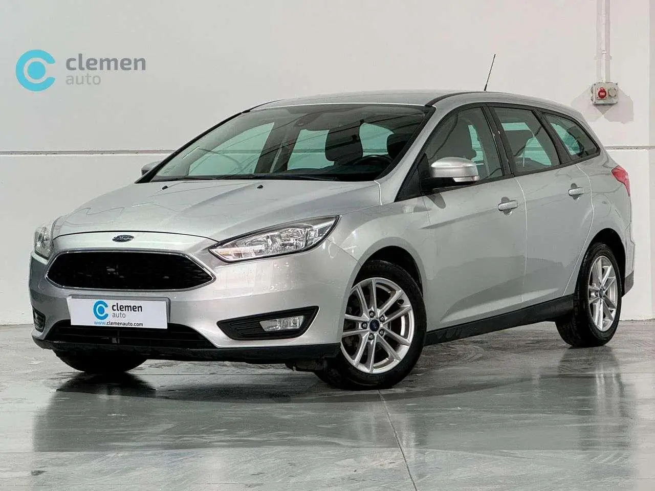 Photo 1 : Ford Focus 2015 Diesel